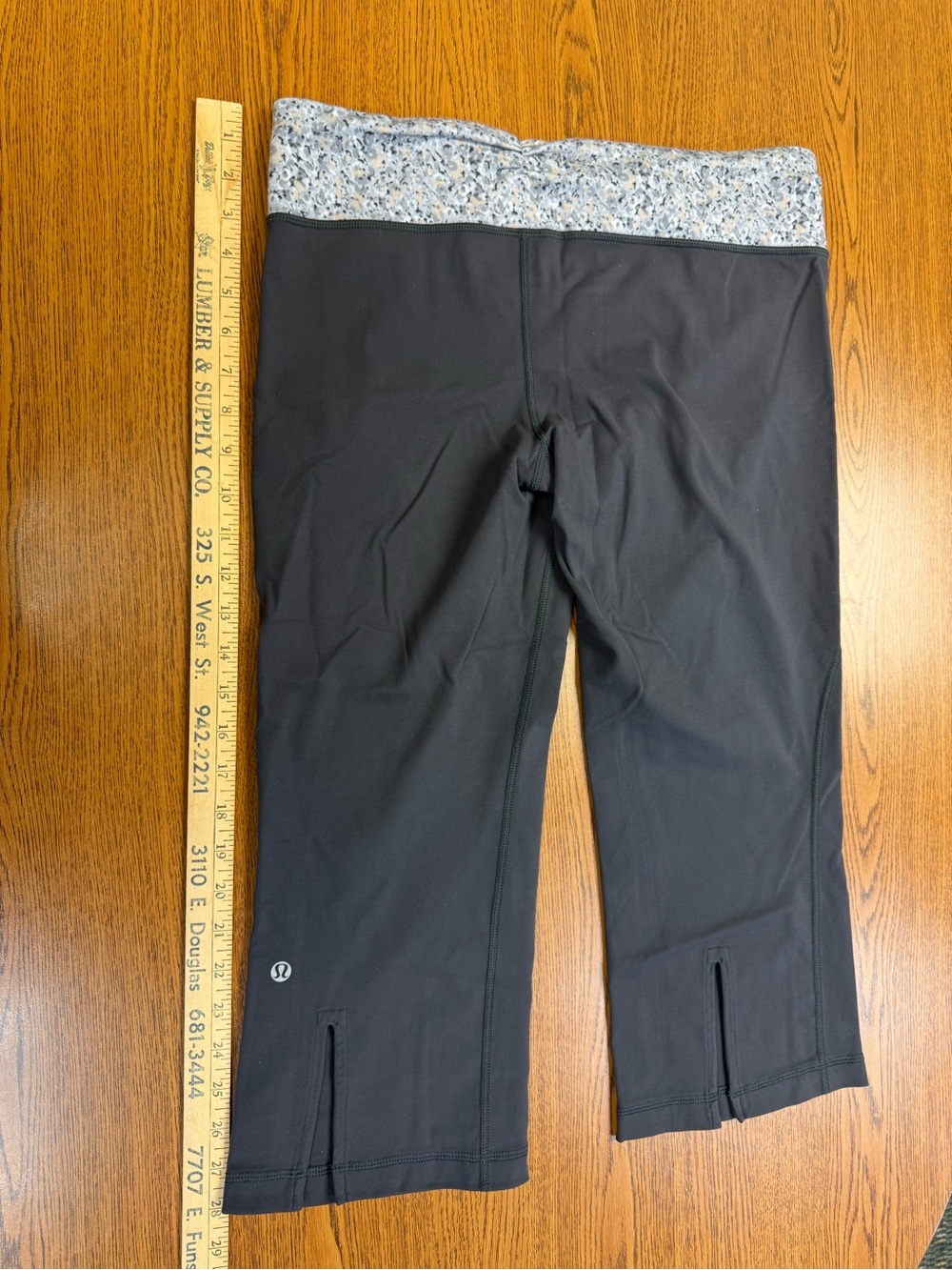 LULULEMON Soot Grey Petite Fleur Silver Spoon Gather & Crow